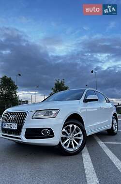 Внедорожник / Кроссовер Audi Q5 2012 в 