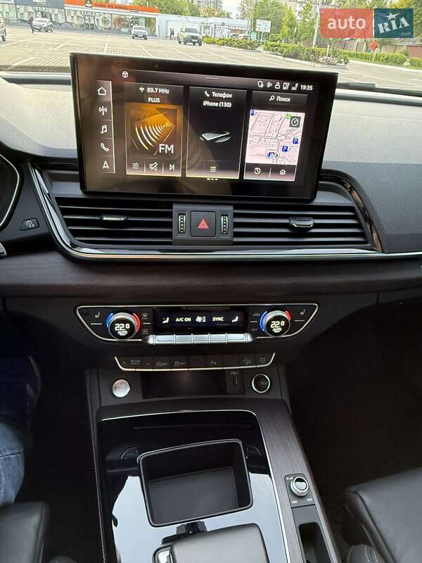 Внедорожник / Кроссовер Audi Q5 2022 в Одессе