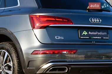 Внедорожник / Кроссовер Audi Q5 2022 в 