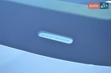 Внедорожник / Кроссовер Audi Q5 2022 в 
