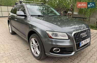 Внедорожник / Кроссовер Audi Q5 2015 в 