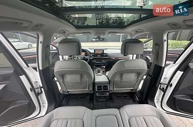Внедорожник / Кроссовер Audi Q5 2018 в 