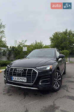 Внедорожник / Кроссовер Audi Q5 2021 в Киеве