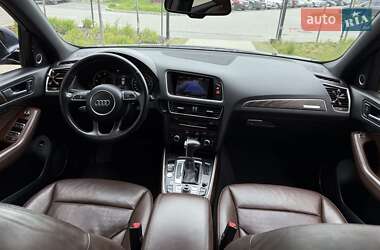 Внедорожник / Кроссовер Audi Q5 2015 в 