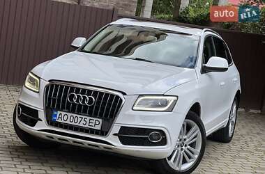 Внедорожник / Кроссовер Audi Q5 2010 в 