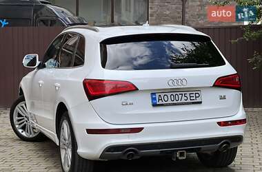 Внедорожник / Кроссовер Audi Q5 2010 в 
