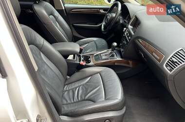 Внедорожник / Кроссовер Audi Q5 2010 в 