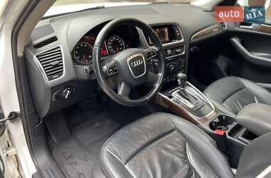 Внедорожник / Кроссовер Audi Q5 2010 в 