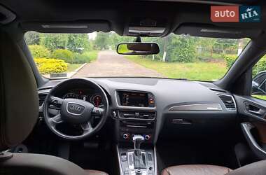 Внедорожник / Кроссовер Audi Q5 2015 в 
