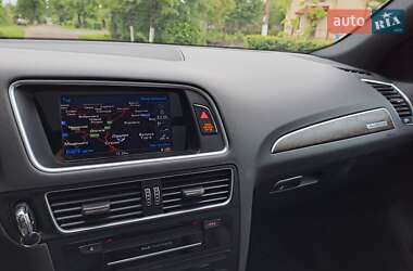 Внедорожник / Кроссовер Audi Q5 2015 в 