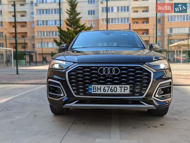 Внедорожник / Кроссовер Audi Q5 2021 в Одессе