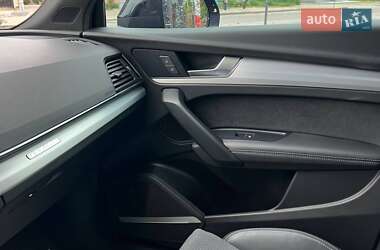 Внедорожник / Кроссовер Audi Q5 2023 в 