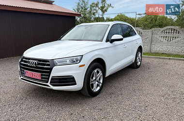 Позашляховик / Кросовер Audi Q5 2018 в Яворові