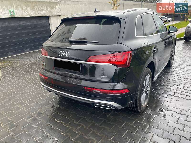 Внедорожник / Кроссовер Audi Q5 2023 в Львове