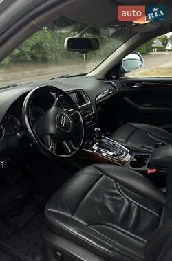 Внедорожник / Кроссовер Audi Q5 2011 в 