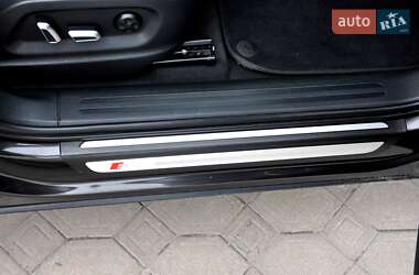 Внедорожник / Кроссовер Audi Q5 2016 в 