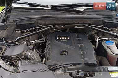 Внедорожник / Кроссовер Audi Q5 2011 в 
