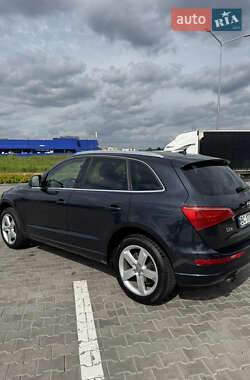 Внедорожник / Кроссовер Audi Q5 2011 в 