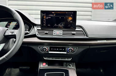 Внедорожник / Кроссовер Audi Q5 2023 в 