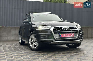Позашляховик / Кросовер Audi Q5 2018 в 