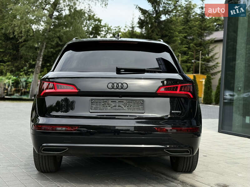 Внедорожник / Кроссовер Audi Q5 2017 в Львове