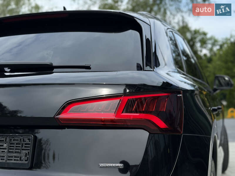 Внедорожник / Кроссовер Audi Q5 2017 в Львове