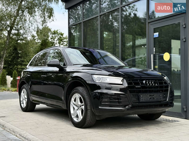 Внедорожник / Кроссовер Audi Q5 2017 в Львове