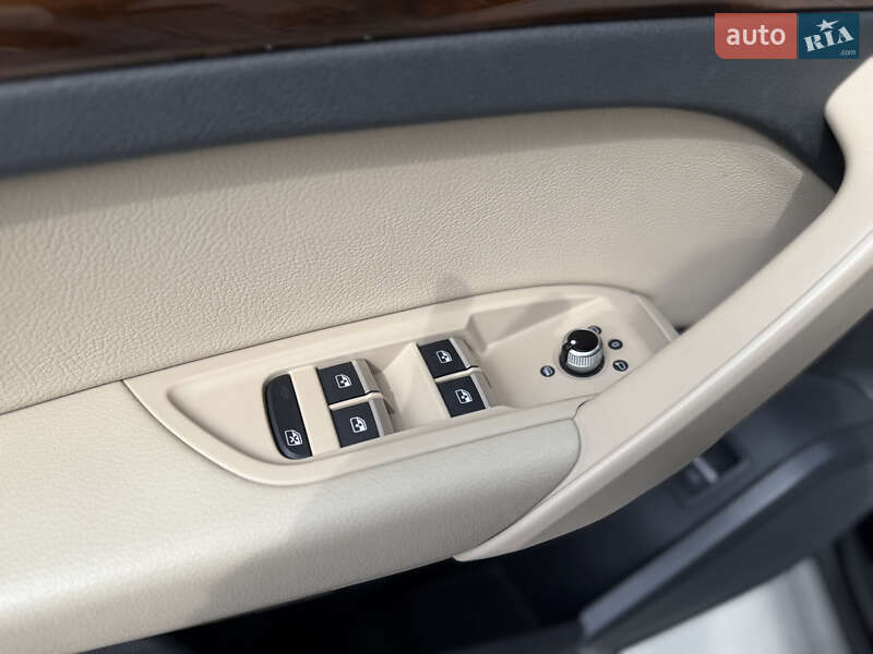 Внедорожник / Кроссовер Audi Q5 2017 в Львове