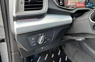 Внедорожник / Кроссовер Audi Q5 2022 в 