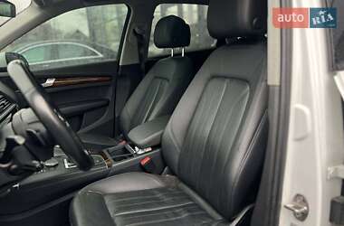 Внедорожник / Кроссовер Audi Q5 2017 в 
