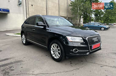 Внедорожник / Кроссовер Audi Q5 2016 в 