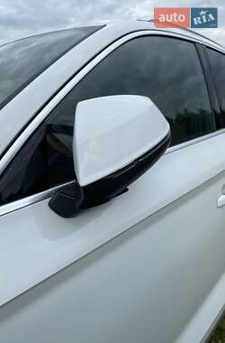 Внедорожник / Кроссовер Audi Q5 2021 в 