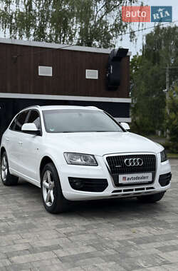 Позашляховик / Кросовер Audi Q5 2012 в Тячеві