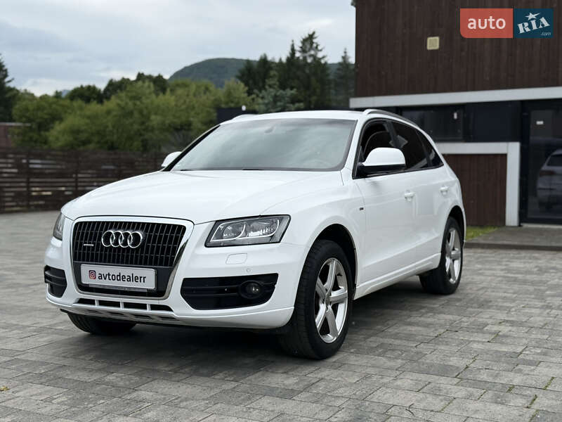 Внедорожник / Кроссовер Audi Q5 2012 в Тячеве
