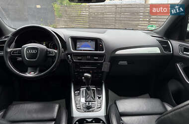 Внедорожник / Кроссовер Audi Q5 2012 в 