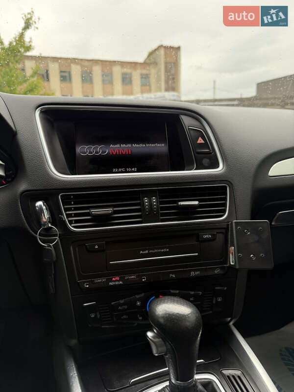 Внедорожник / Кроссовер Audi Q5 2012 в Тячеве