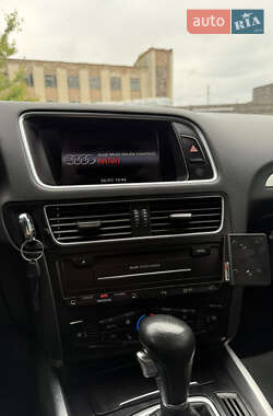 Внедорожник / Кроссовер Audi Q5 2012 в 