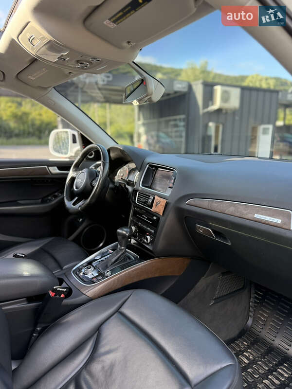 Внедорожник / Кроссовер Audi Q5 2014 в Виноградове
