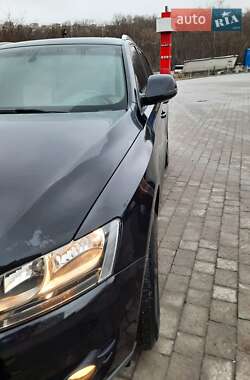 Внедорожник / Кроссовер Audi Q5 2011 в 