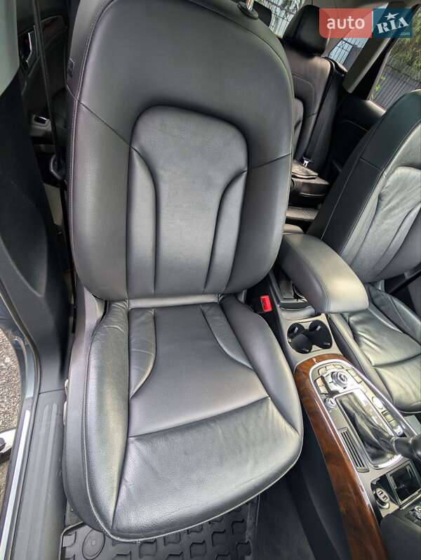 Внедорожник / Кроссовер Audi Q5 2015 в Киеве