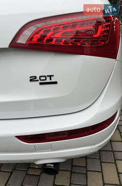 Позашляховик / Кросовер Audi Q5 2012 в 