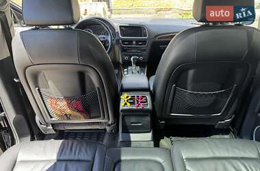 Внедорожник / Кроссовер Audi Q5 2015 в 