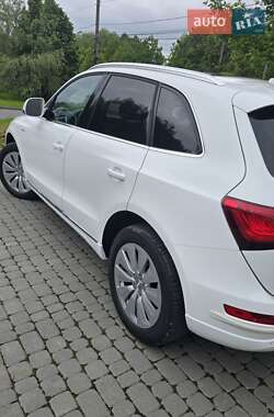 Внедорожник / Кроссовер Audi Q5 2012 в 
