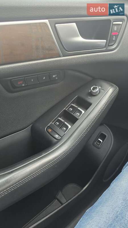 Внедорожник / Кроссовер Audi Q5 2012 в Хмельницком