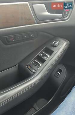 Внедорожник / Кроссовер Audi Q5 2012 в 
