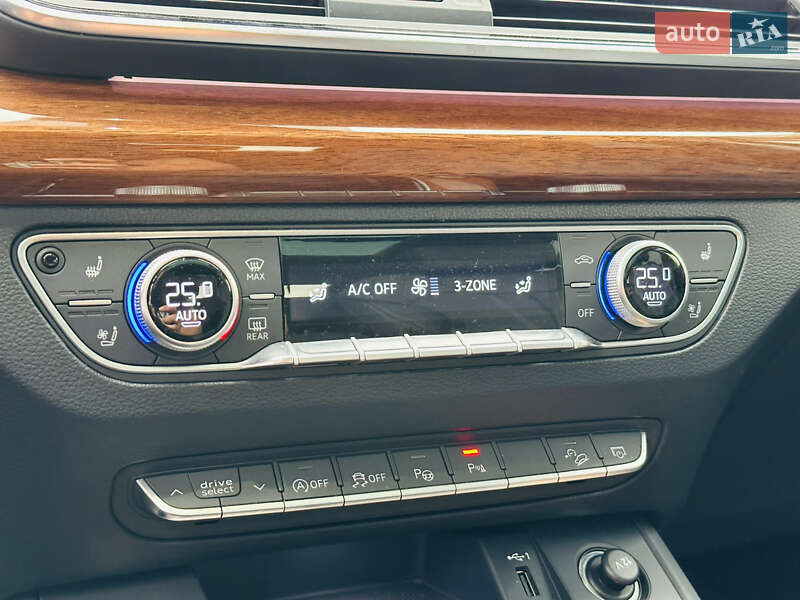 Внедорожник / Кроссовер Audi Q5 2023 в Харькове