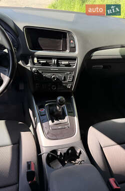 Внедорожник / Кроссовер Audi Q5 2011 в 