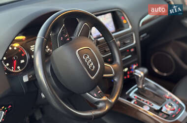 Внедорожник / Кроссовер Audi Q5 2015 в 