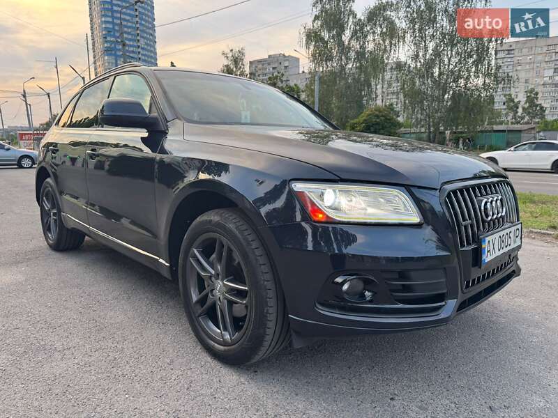 Внедорожник / Кроссовер Audi Q5 2012 в 