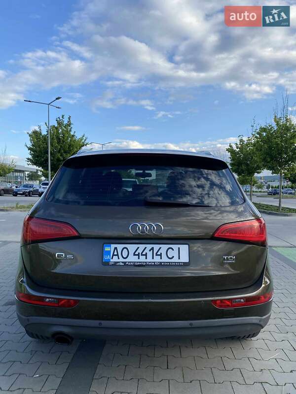 Внедорожник / Кроссовер Audi Q5 2014 в Мукачево
